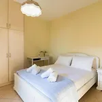 Kaizer Beach House