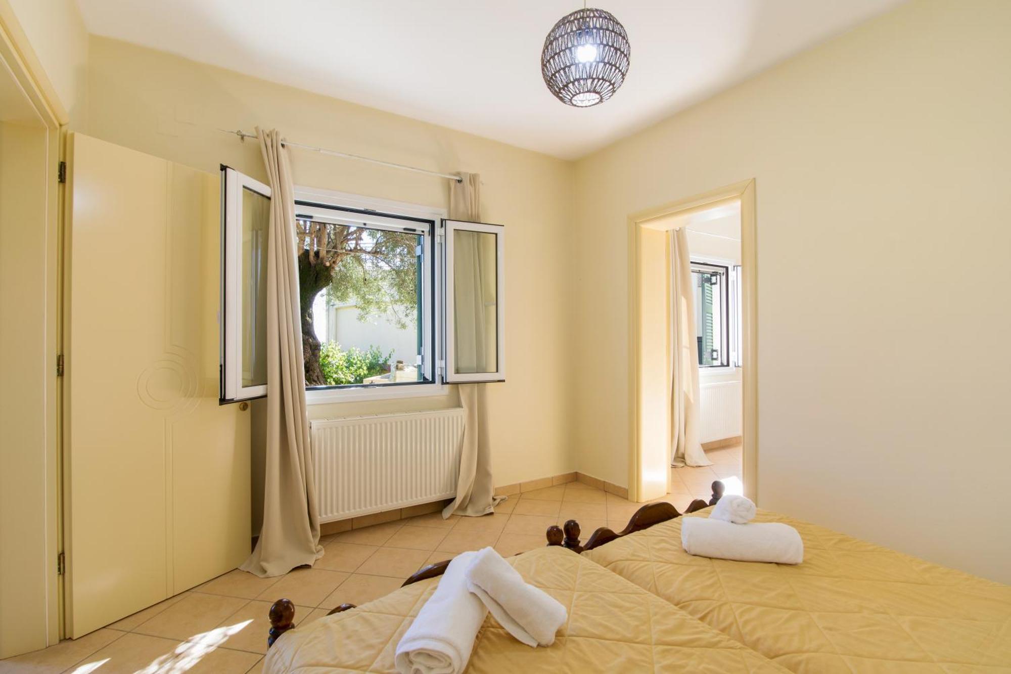 Kaizer Beach House Apartament Perama (Corfu)